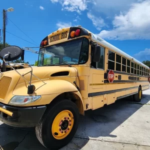 School Bus Américain pour aménagement en Food Truck, Salle de restaurant, Mobil-Home, Camping Car