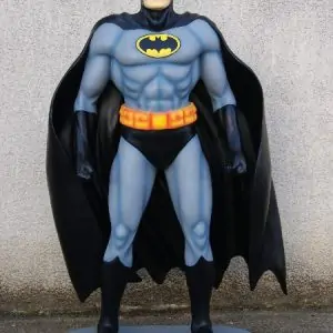 Statue de Batman Super héros avec masque et cape noire