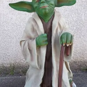 Statue de Maître Yoda Le sage Jedi de Star Wars