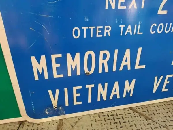 panneau de signalisation routiere americain adopt a highway next 2 miles memorial to the vietnam veterans 76x122cm 2