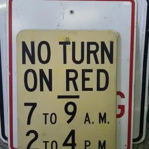 panneau de signalisation routiere americain no turn on red traffic light 61x46cm