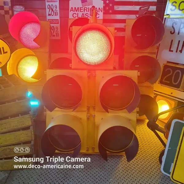 feu jaune de circulation americain 5 voies avec sequenceur h130cm 80cm x 50cm 5