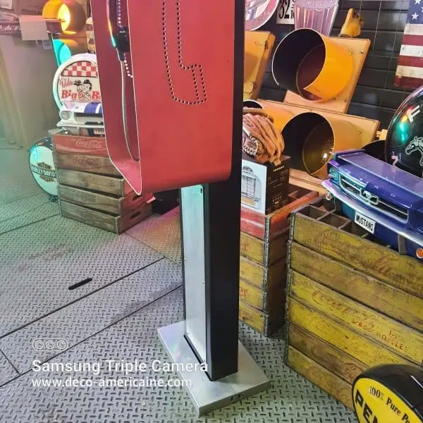 payphone vintage de rue américain authentique avec cabine provenance californie