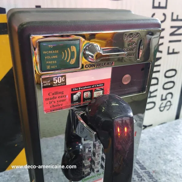 téléphone payphone américain de rue avec monnayeur et stickers t