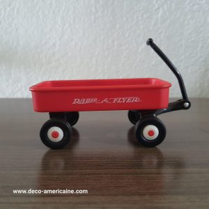 radio flyer miniature wagon goodies promotionnel de la marque "dairy queen" rare